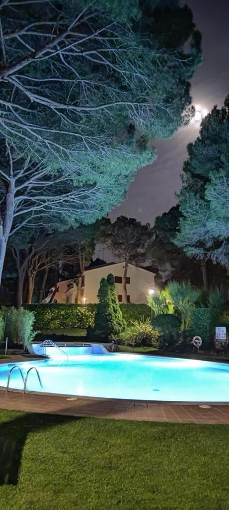 Precioso Apartamento En La Playa De Pals Con Piscina - Recinto Puig Sa Guilla المظهر الخارجي الصورة