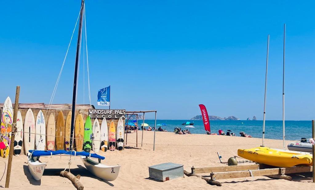 Precioso Apartamento En La Playa De Pals Con Piscina - Recinto Puig Sa Guilla المظهر الخارجي الصورة
